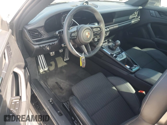 2024 Porsche 911 Carrera with VIN WP0AA2A9XRS210035, listed as a Copart auction lot 80861204 with 0 mi miles and Salvage Title. Bid and sale history available at carsss.com. Image 8.