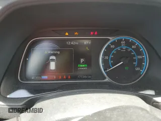 2022 Nissan LEAF SV Plus z VIN 1N4BZ1CV7NC559312, wystawiony jako Copart lot #55091775 z przebiegiem 17 734 mil mil oraz Nie do naprawy. Historia ofert i sprzedaży dostępna na DreamBid. Obrazek 9.