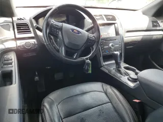 2017 Ford Explorer Sport z VIN 1FM5K8GT7HGC29725, wystawiony jako Copart lot #59944785 z przebiegiem 121 715 mil mil oraz Szkoda całkowita • Salvage title. Historia ofert i sprzedaży dostępna na DreamBid. Obrazek 8.