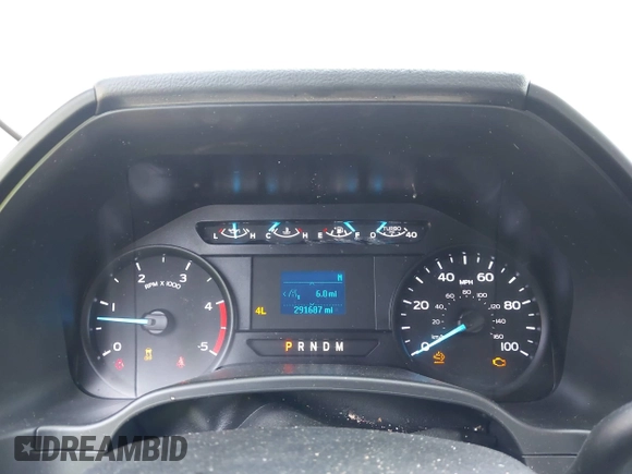 2020 Ford F-250 XL z VIN 1FT7X2BT0LEE50462, wystawiony jako IAAI lot #42384738 z przebiegiem 291 687 mil mil oraz . Historia ofert i sprzedaży dostępna na DreamBid. Obrazek 7.