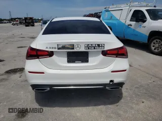 2020 Mercedes-Benz A 220 z VIN W1K3G4EB5LW044500, wystawiony jako Copart lot #58539135 z przebiegiem Nie podano mil oraz Szkoda całkowita • Salvage title. Historia ofert i sprzedaży dostępna na DreamBid. Obrazek 6.