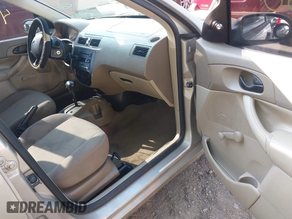 2007 Ford Focus S with VIN 1FAFP34N07W271344, listed as a IAAI auction lot 42484330 with 125,625 mi miles and . Bid and sale history available at DreamBid. Image 5.