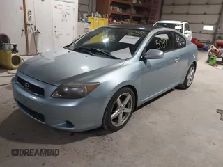 2005 Scion tC z VIN JTKDE177X50055888, wystawiony jako IAAI lot #41955037 z przebiegiem 129 632 mil mil oraz . Historia ofert i sprzedaży dostępna na DreamBid. Obrazek 2.