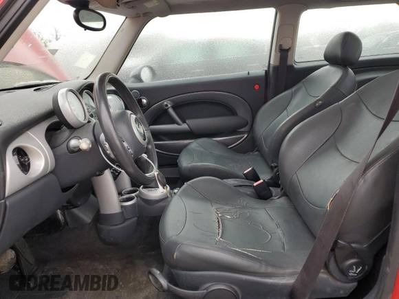 2003 MINI Hardtop с VIN WMWRC33403TE15093, выставлен на аукционе Copart как лот 44246425 с пробегом 144 086 миль миль и Чистый • Clean title. История ставок и продаж доступна на DreamBid. Изображение 7.
