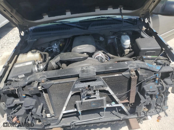 2003 Chevrolet Silverado 1500HD LS with VIN 1GCGK13U33F237418, listed as a Copart auction lot 55887744 with 141,366 mi miles and Clean Title. Bid and sale history available at carsss.com. Image 11.