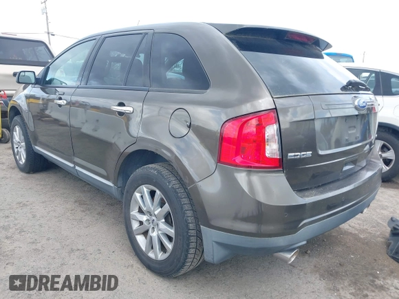 2011 Ford Edge SEL with VIN 2FMDK3JCXBBB30032, listed as a IAAI auction lot 41945853 with 182,916 mi miles. Bid and sale history available at carsss.com. Image 3.