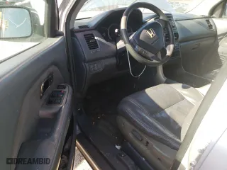 2006 Honda Pilot EX with VIN 2HKYF18426H529427, listed as a Copart auction lot 48582285 with 207,553 mi miles and Salvage Title. Bid and sale history available at carsss.com. Image 8.