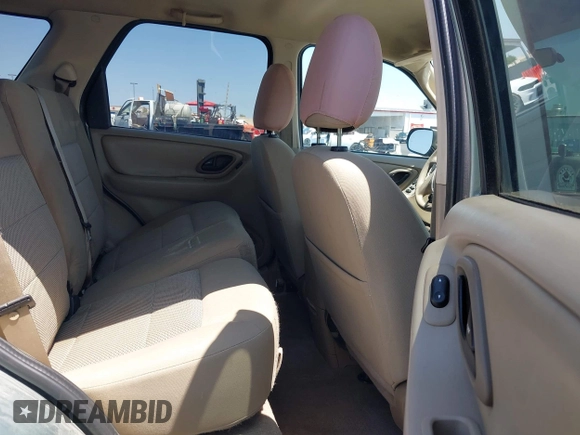 2005 Ford Escape XLT with VIN 1FMYU93175KC21568, listed as a IAAI auction lot 42581547 with 134,721 mi miles and . Bid and sale history available at DreamBid. Image 8.