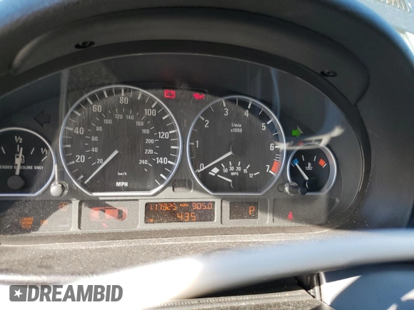 2004 BMW 3 Series 330i with VIN WBAEV53464KM34742, listed as a Copart auction lot 70491054 with 117,925 mi miles and Non Repairable. Bid and sale history available at carsss.com. Image 9.