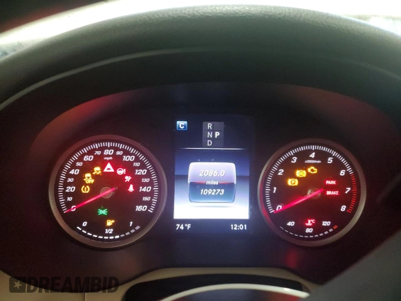 2016 Mercedes-Benz GLC 300 with VIN WDC0G4JB0GF054905, listed as a Copart auction lot 61174935 with 109,273 mi miles and Salvage title. Bid and sale history available at DreamBid. Image 9.
