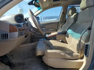 2004 BMW 7 Series 745Li with VIN WBAGN63414DS47413, listed as a Copart auction lot 62835195 with 118,457 mi miles and Clean title. Bid and sale history available at DreamBid. Image 7.