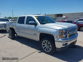 2015 Chevrolet Silverado 1500 LT with VIN 3GCPCRECXFG444827, listed as a IAAI auction lot 41928564 with 146,167 mi miles. Bid and sale history available at carsss.com. Image 1.