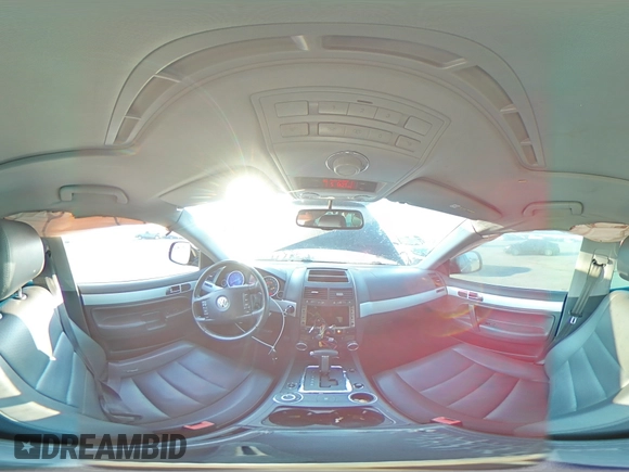 2009 Volkswagen Touareg VR6 с VIN WVGBE77L29D022277, выставлен на аукционе Copart как лот 43287925 с пробегом 184 860 миль миль и Списание • Salvage title. История ставок и продаж доступна на DreamBid. Изображение 13.