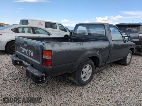 1993 Toyota Pickup with VIN 4TARN81A0PZ075782, listed as a Copart auction lot 62792165 with 159,828 mi miles and Clean title. Bid and sale history available at DreamBid. Image 3.