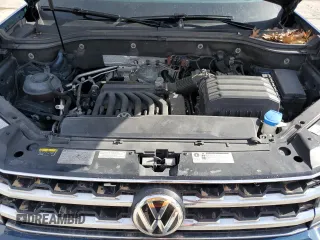 2019 Volkswagen Atlas SEL z VIN 1V2ER2CA7KC609601, wystawiony jako Copart lot #49333045 z przebiegiem 76 179 mil mil oraz Szkoda całkowita • Salvage title. Historia ofert i sprzedaży dostępna na DreamBid. Obrazek 12.