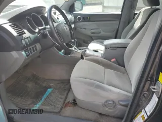 2010 Toyota Tacoma with VIN 3TMLU4EN0AM052885, listed as a Copart auction lot 65341975 with 270,149 mi miles and Clean title. Bid and sale history available at DreamBid. Image 7.