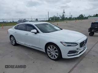 2018 Volvo S90 Inscription с VIN LVY992ML4JP006883, выставлен на аукционе IAAI как лот 42171264 с пробегом Не указан миль и . История ставок и продаж доступна на DreamBid. Изображение 1.