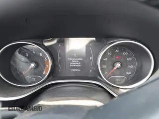 2019 Jeep Compass Latitude with VIN 3C4NJCBB3KT832196, listed as a IAAI auction lot 42210113 with 70,241 mi miles and . Bid and sale history available at DreamBid. Image 7.