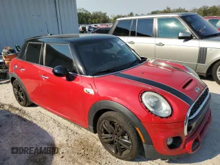 2017 MINI Hardtop 4 Door Cooper S z VIN WMWXU3C56H2D32553, wystawiony jako Copart lot #43364885 z przebiegiem 51 659 mil mil oraz Szkoda całkowita • Salvage title. Historia ofert i sprzedaży dostępna na DreamBid. Obrazek 4.