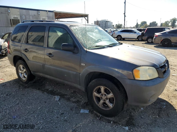 2006 Mazda Tribute i with VIN 4F2YZ02Z86KM33230, listed as a Copart auction lot 49177735 with NaN miles and Clean Title. Bid and sale history available at carsss.com. Image 4.