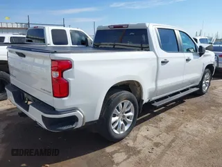 2020 Chevrolet Silverado 1500 Custom with VIN 3GCPWBEF3LG198949, listed as a IAAI auction lot 41305190 with 51,999 mi miles. Bid and sale history available at carsss.com. Image 4.