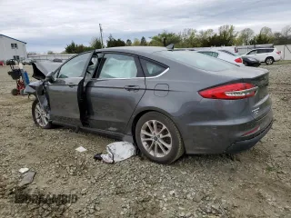 2020 Ford Fusion SE with VIN 3FA6P0HD5LR158888, listed as a Copart auction lot 53682415 with 66,123 mi miles and Salvage title. Bid and sale history available at DreamBid. Image 2.