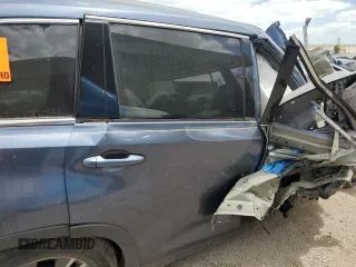 2018 Toyota Highlander LE with VIN 5TDZZRFH6JS269715, listed as a Copart auction lot 51054665 with Not provided miles and Non repairable. Bid and sale history available at DreamBid. Image 11.