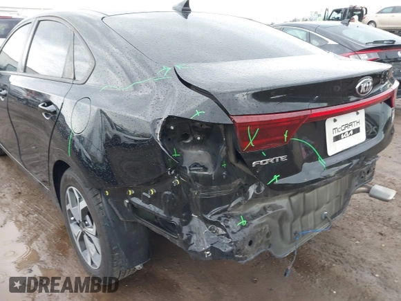2020 Kia Forte LXS z VIN 3KPF24AD6LE232630, wystawiony jako IAAI lot #42107427 z przebiegiem 61 695 mil mil oraz . Historia ofert i sprzedaży dostępna na DreamBid. Obrazek 18.