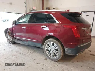 2018 Cadillac XT5 Premium Luxury AWD z VIN 1GYKNFRS6JZ114464, wystawiony jako IAAI lot #42320302 z przebiegiem 61 231 mil mil oraz . Historia ofert i sprzedaży dostępna na DreamBid. Obrazek 3.