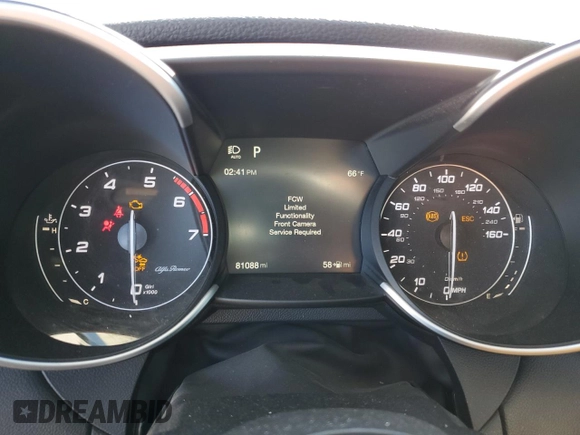 2017 Alfa Romeo Giulia Ti with VIN ZARFAECN1H7533267, listed as a Copart auction lot 40190223 with 81,088 mi miles. Bid and sale history available at carsss.com. Image 9.
