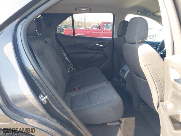 2018 Chevrolet Equinox LT with VIN 2GNAXJEV3J6252397, listed as a IAAI auction lot 41761447 with 99,220 mi miles. Bid and sale history available at carsss.com. Image 8.