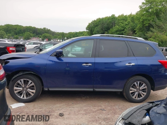 2018 Nissan Pathfinder SL with VIN 5N1DR2MM5JC642273, listed as a IAAI auction lot 42354946 with 79,797 mi miles and . Bid and sale history available at DreamBid. Image 14.