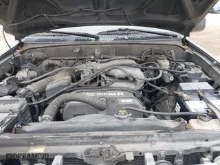 1997 Toyota 4Runner SR5 with VIN JT3GN86R1V0048834, listed as a IAAI auction lot 41715917 with 369,366 mi miles. Bid and sale history available at carsss.com. Image 10.