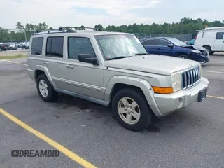 2006 Jeep Commander Limited with VIN 1J8HG58N76C359714, listed as a IAAI auction lot 42623888 with 132,101 mi miles and . Bid and sale history available at DreamBid. Image 1.