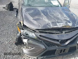 2022 Toyota Camry SE with VIN 4T1G11AK0NU634177, listed as a IAAI auction lot 41828379 with 1 mi miles. Bid and sale history available at carsss.com. Image 6.