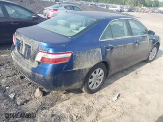 2007 Toyota Camry Hybrid with VIN JTNBB46KX73012549, listed as a IAAI auction lot 42045992 with 208,535 mi miles. Bid and sale history available at carsss.com. Image 4.