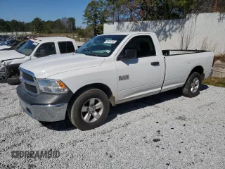 2018 Ram 1500 Tradesman z VIN 3C6JR6DG2JG211502, wystawiony jako Copart lot #48444185 z przebiegiem 155 543 mil mil oraz Czysty tytuł • Clean title. Historia ofert i sprzedaży dostępna na DreamBid. Obrazek 1.