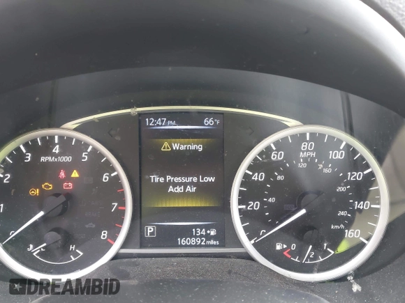 2016 Nissan Sentra S with VIN 3N1AB7AP3GL681791, listed as a IAAI auction lot 41067881 with 160,892 mi miles. Bid and sale history available at carsss.com. Image 7.