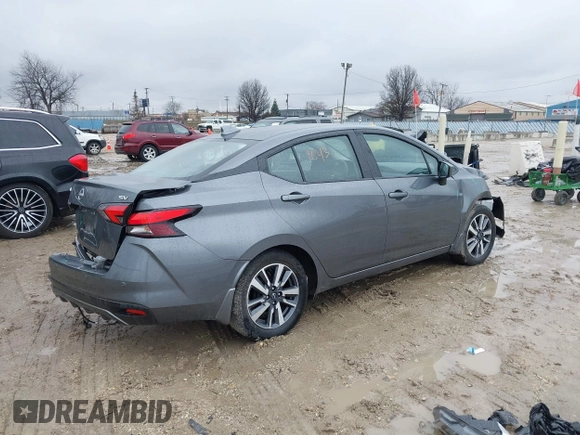 2024 Nissan Versa SV z VIN 3N1CN8EV7RL843827, wystawiony jako IAAI lot #41741043 z przebiegiem 9 062 mil mil oraz . Historia ofert i sprzedaży dostępna na DreamBid. Obrazek 4.