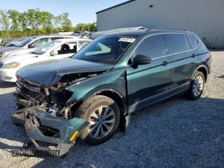 2018 Volkswagen Tiguan SEL z VIN 3VV3B7AX7JM008446, wystawiony jako Copart lot #53435775 z przebiegiem 93 776 mil mil oraz Szkoda całkowita • Salvage title. Historia ofert i sprzedaży dostępna na DreamBid. Obrazek 1.