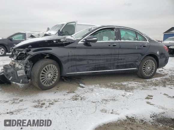 2015 Mercedes-Benz C 300 Luxury with VIN 55SWF4KB1FU025609, listed as a Copart auction lot 86114844 with 81,580 mi miles and Clean Title. Bid and sale history available at carsss.com. Image 1.