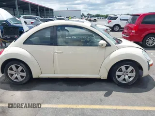 2007 Volkswagen Beetle with VIN 3VWRW31C27M511441, listed as a IAAI auction lot 42362203 with 200,236 mi miles and . Bid and sale history available at DreamBid. Image 13.