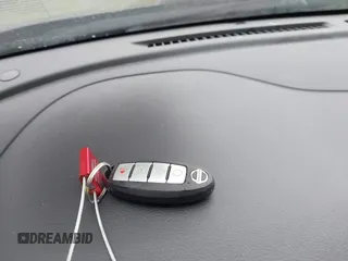 2018 Nissan Kicks SV с VIN 3N1CP5CU7JL508932, выставлен на аукционе IAAI как лот 42156066 с пробегом 31 135 миль миль и . История ставок и продаж доступна на DreamBid. Изображение 11.