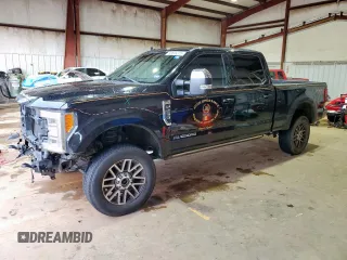 2019 Ford F-250 XL с VIN 1FT7W2BT7KED92688, выставлен на аукционе Copart как лот 60645375 с пробегом 116 234 миль миль и Списание • Salvage title. История ставок и продаж доступна на DreamBid. Изображение 1.