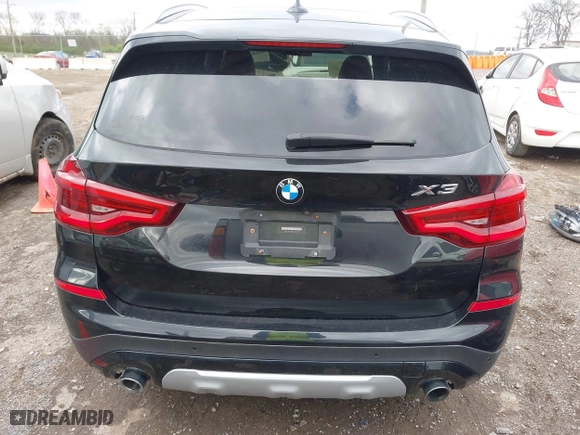 2018 BMW X3 xDrive30i with VIN 5UXTR9C56JLC73430, listed as a IAAI auction lot 41882646 with 75,193 mi miles. Bid and sale history available at carsss.com. Image 16.