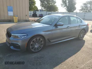 2017 BMW 5 Series 530i xDrive z VIN WBAJA7C38HG906137, wystawiony jako Copart lot #66202255 z przebiegiem 154 480 mil mil oraz Czysty tytuł • Clean title. Historia ofert i sprzedaży dostępna na DreamBid. Obrazek 1.