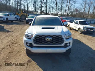 2021 Toyota Tacoma 4WD SR5 with VIN 3TYDZ5BN3MT001860, listed as a IAAI auction lot 41269423 with 23,378 mi miles. Bid and sale history available at carsss.com. Image 12.