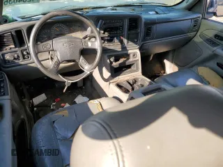 2004 Chevrolet Suburban LT with VIN 3GNEC16T84G296723, listed as a Copart auction lot 42646365 with 0 mi miles and Salvage Title. Bid and sale history available at carsss.com. Image 8.