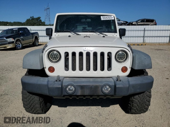 2009 Jeep Wrangler Unlimited Rubicon with VIN 1J8GA69149L767218, listed as a Copart auction lot 59342825 with 157,307 mi miles and Salvage title. Bid and sale history available at DreamBid. Image 5.
