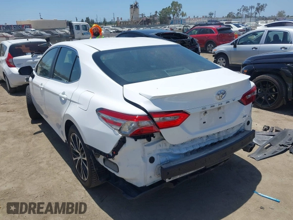 2018 Toyota Camry LE with VIN 4T1B11HK5JU007856, listed as a IAAI auction lot 42531732 with 121,020 mi miles and . Bid and sale history available at DreamBid. Image 3.